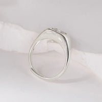 Anel Oval com Diamante