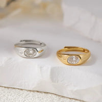 Anel Oval com Diamante